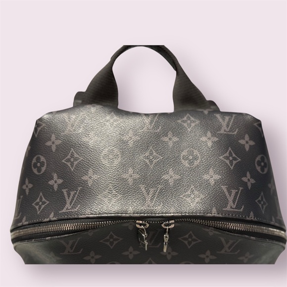 Louis Vuitton Monogram Eclipse - Picture 7 of 16